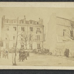 Photomontage de l’exécution des généraux Lecomte et Clément-Thomas à Montmartre, 1871. Archives de Paris, D1J 10 (219).
